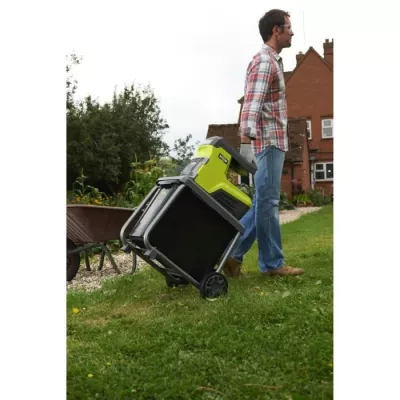 RYOBI - Broyeur de végétaux 3000 W - broyage par cylindre - silencie