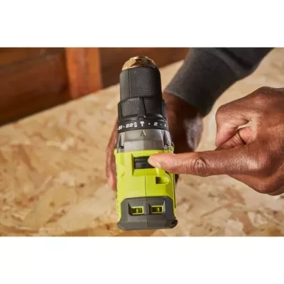 RYOBI - Perceuse-visseuse a percussion BRUSHLESS 18V ONE+ 54 Nm - 2 batteries 4 & 2 Ah, chargeur & sac de transport - RPD18BL1-2