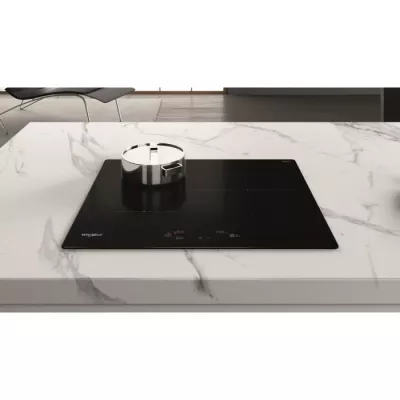 Whirlpool WSQ1160NE table de cuisson induction - 3 foyers - 7200W - L 5,4 cm x P51 cm - verre - noire