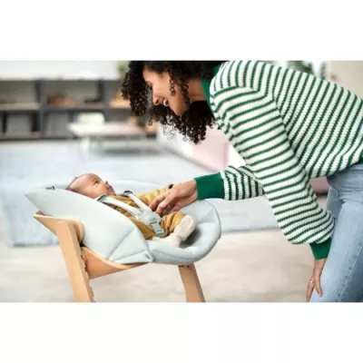 MAXI COSI Kit nouveau-né Chaise haute bois Nesta, De la naissance a 9kg, Beyond Sky Grey