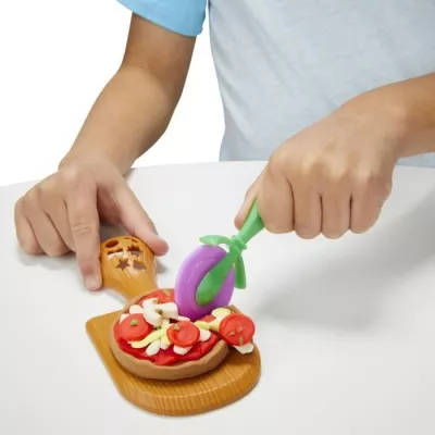 La machine à café Play-Doh: un jeu de pâte pour des pizzas créatives