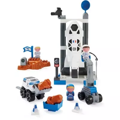 Space Base - brick construction - 18 months - Abrick