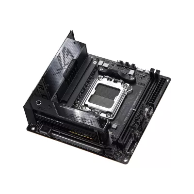 ASUS ROG STRIX X670E-I GAMING WIFI AMD X670 Emplacement AM5 mini ITX