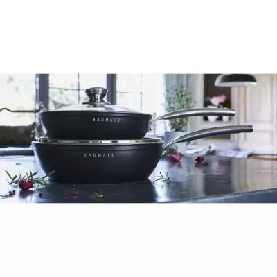 Sauteuse 24 cm + couvercle en verre BLACK EDITION