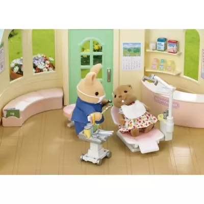 SYLVANIAN FAMILIES - Dentiste et Accessoires - Papa Lapin creme - 14 a