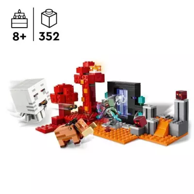 LEGO 21255 Minecraft L'Embuscade au Portail du Nether, Jouet avec Scen