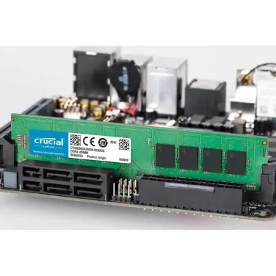 CRUCIAL - Mémoire PC DDR4 - 8Go (1x8Go) - 2400MHz - CAS 17 (CT8G4DFS8