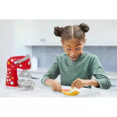 Play-Doh Robot pâtissier, jouet de pâte a modeler avec accessoires d