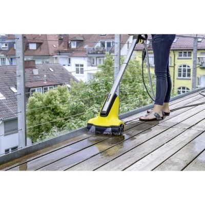 Nettoyeur de terrasses en bois Kärcher PCL 4 Patio Cleaner - Nettoyage facile et efficace