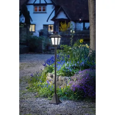 Lampadaire solaire - SMART GARDEN - Metro - 20 lumens - Noir - 130 x 1