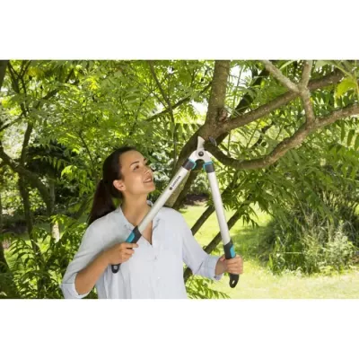 GARDENA Coupe-branches EasyCut 680 A – Lame a enclume affûtée –