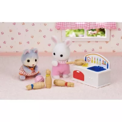 Figurines miniatures - SYLVANIAN FAMILIES - Le coffre a jouets des bé