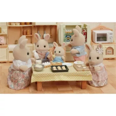 Miniature figurines - SYLVANIAN FAMILIES - 5706 - The Creme Rabbit fam