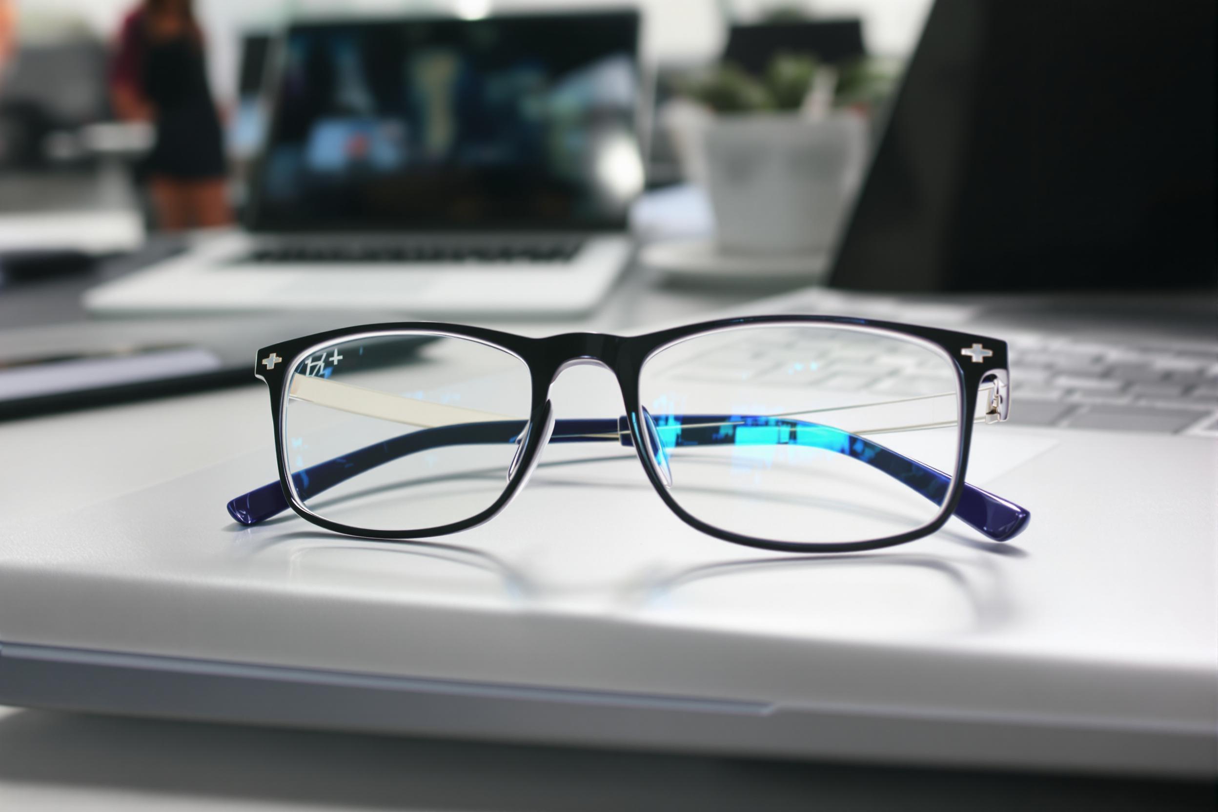 Lunettes filtrant la lumière bleue